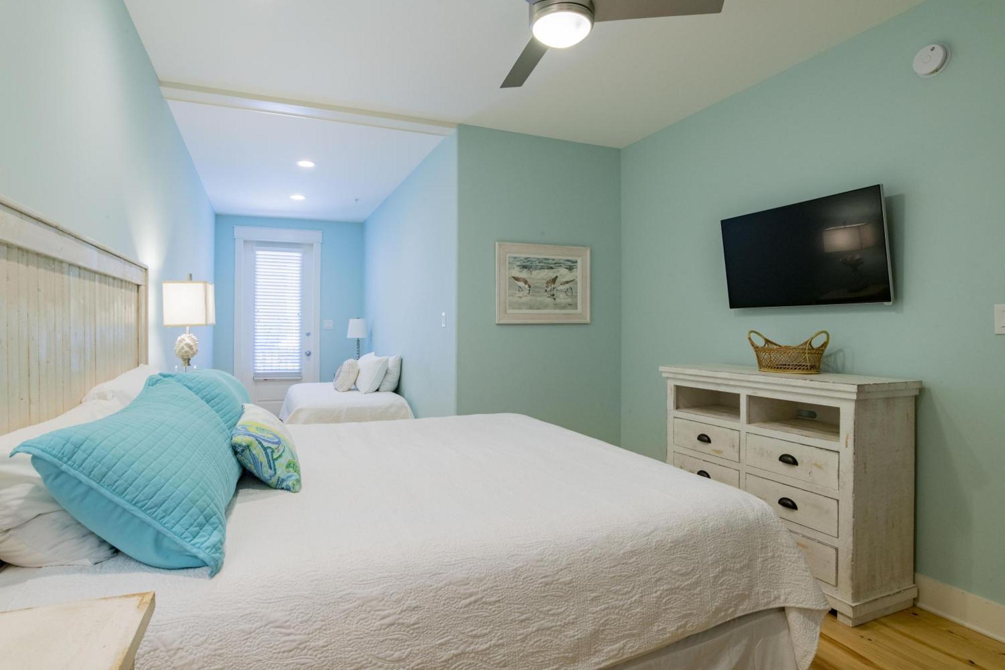 Castle In The Sand East West 2 Properties - 18 Bedrooms Orange Beach Exterior photo
