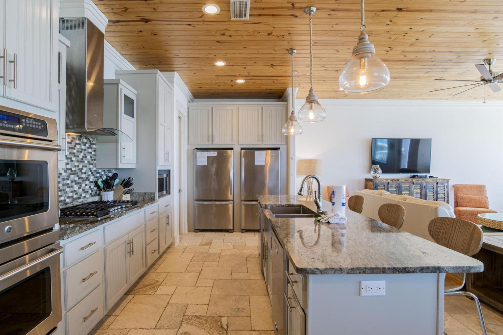 Castle In The Sand East West 2 Properties - 18 Bedrooms Orange Beach Exterior photo